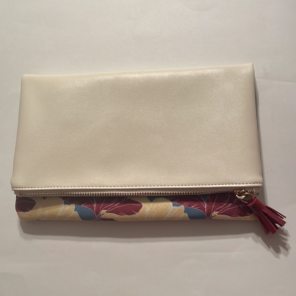 Rachel Pally-  Clutch - Reversible - Picture 3 of 7